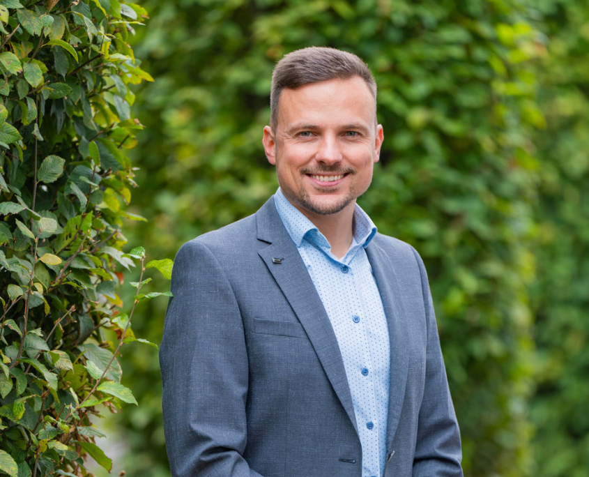 Ihr Ansprechpartner: David Benk David Benk